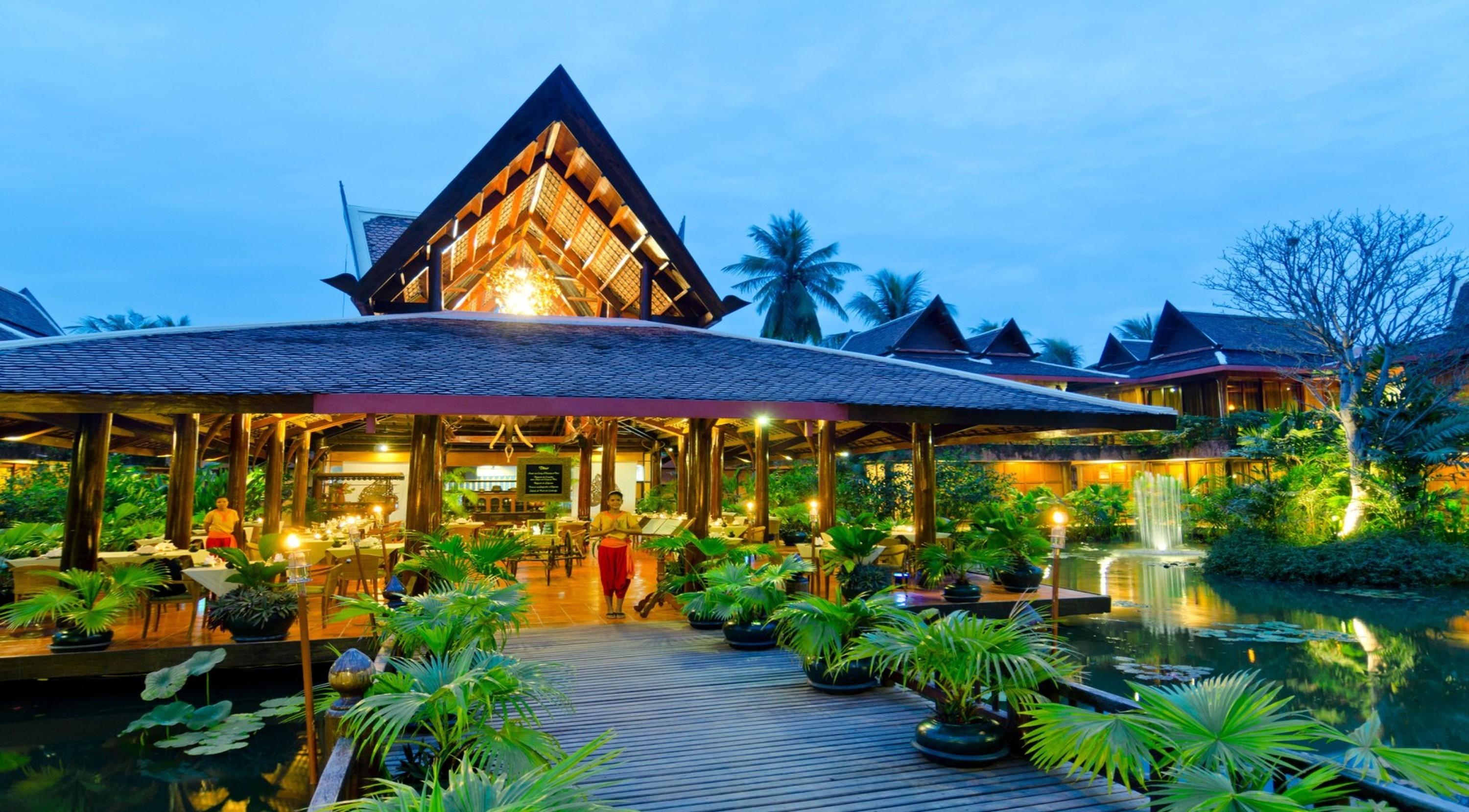 Angkor Village Hotel - Small Luxury Hotels Of The World Siem Reap Exterior foto The Royal Thai Cuisine Restaurant