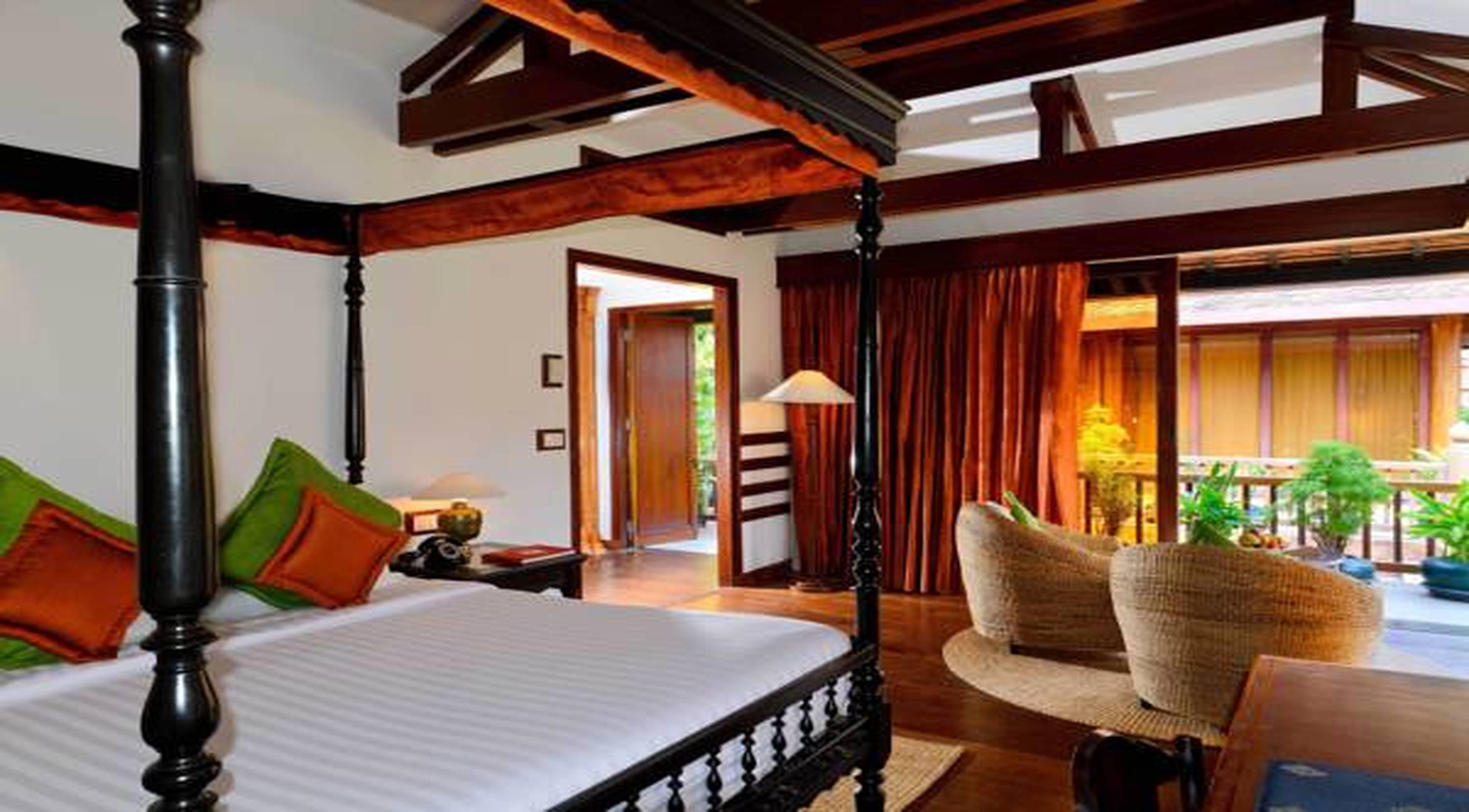Angkor Village Hotel - Small Luxury Hotels Of The World Siem Reap Exterior foto A bedroom at the resort